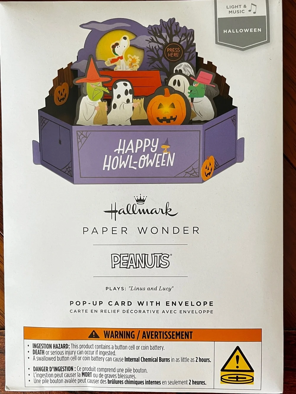 Hallmark Paper Wonder Peanuts POP-UP With Light  & Music